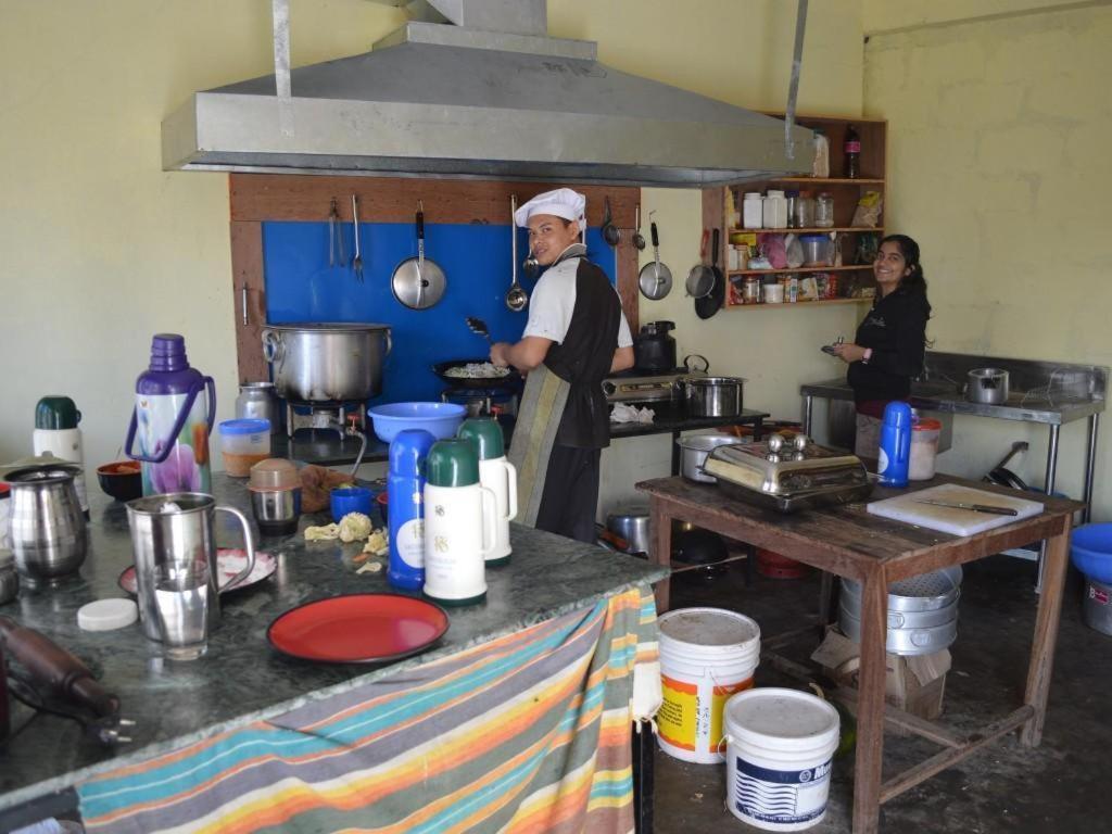 Mystique Highland Resort Pokhara Eksteriør bilde