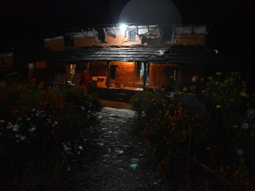 Mystique Highland Resort Pokhara Eksteriør bilde