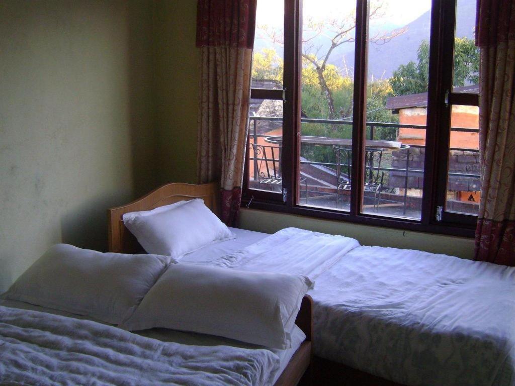 Mystique Highland Resort Pokhara Eksteriør bilde