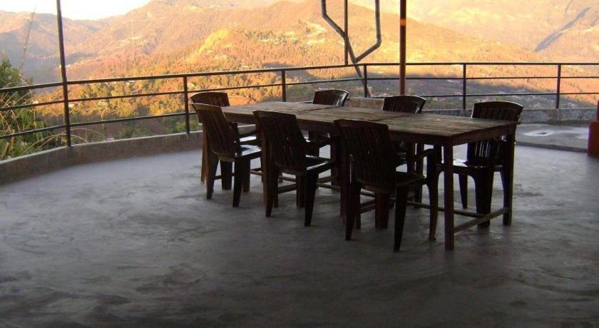 Mystique Highland Resort Pokhara Eksteriør bilde